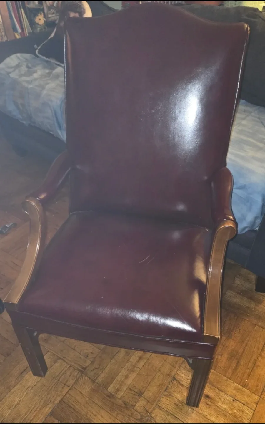 🥕Burgundy/ Brown Leather Armchair