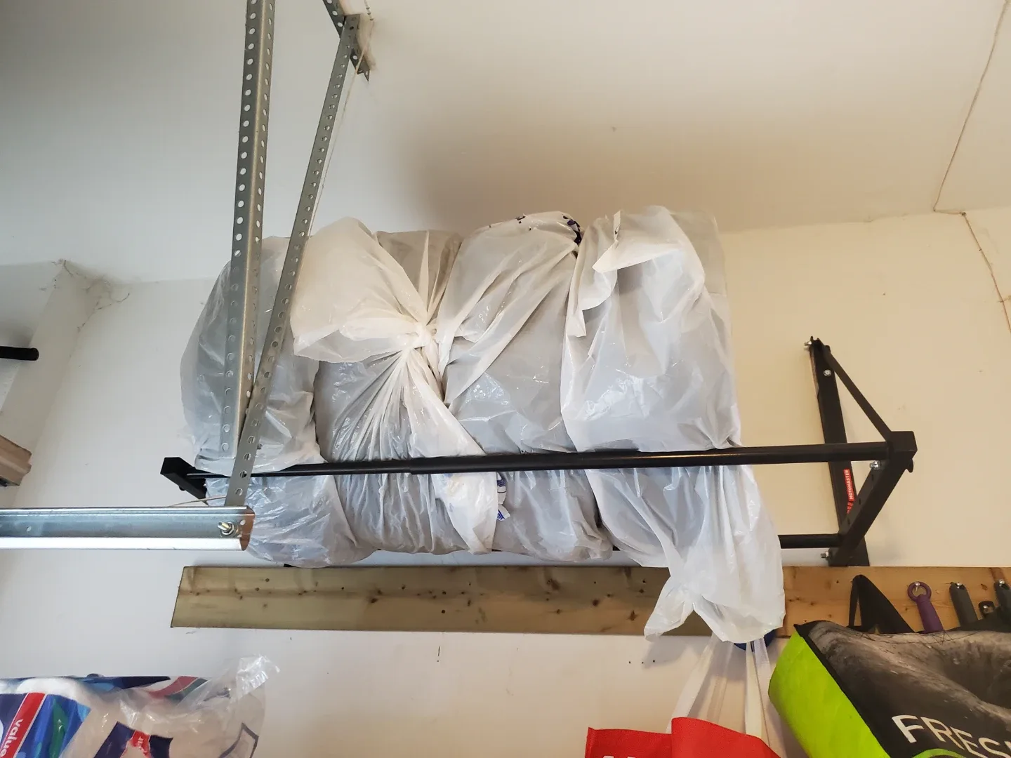 Winter Tires - Falken Eurowinter Extreme SW606 - 215/45R17 image indicator(5)