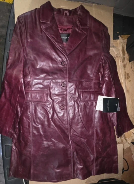 Sally & John Leather Jacket - Size 2XL - Burgundy