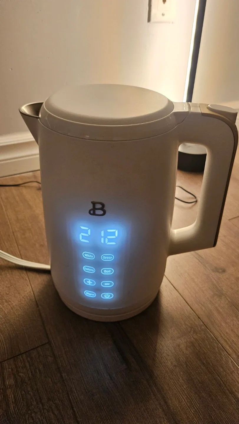 Drew Barrymore 1.7-Liter Electric Kettle
