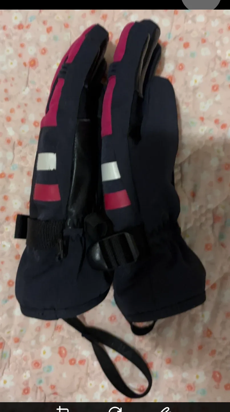 FILA Kids Ski Gloves image indicator(3)