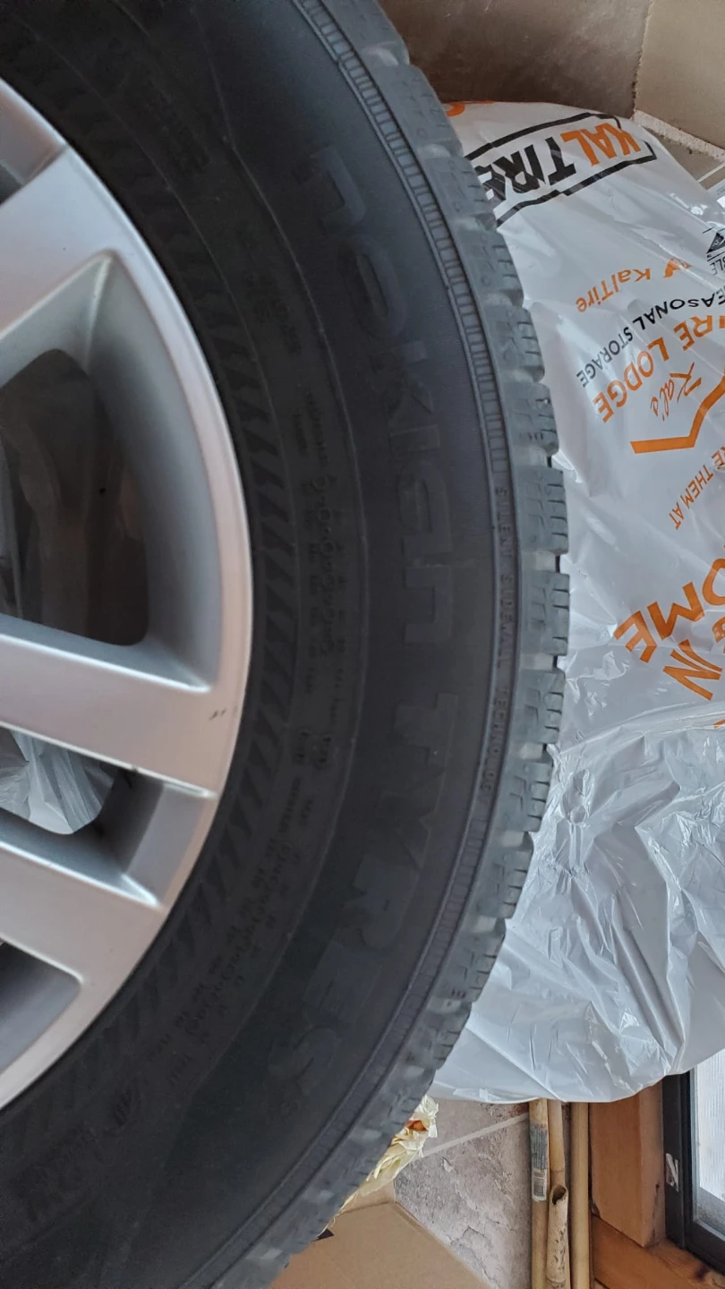 215/65R16 All Season Tires VW Tiguan w/ Aluminum Rims - photo 5