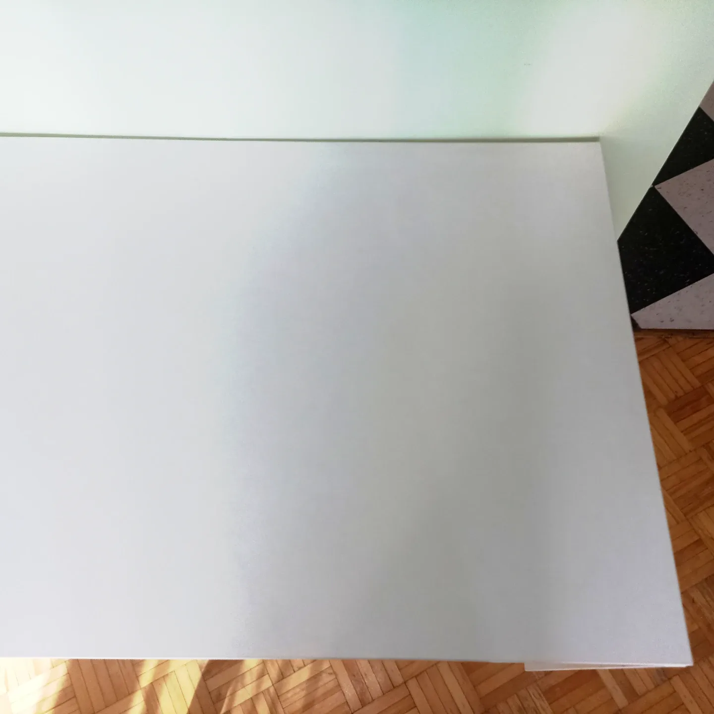 ❤‍🔥Moving SALE❤‍🔥 IKEA Melltorp White Table image indicator(3)