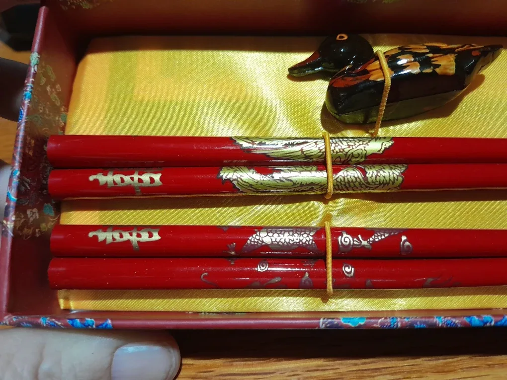 Chopsticks Set with Duck Holders image indicator(2)