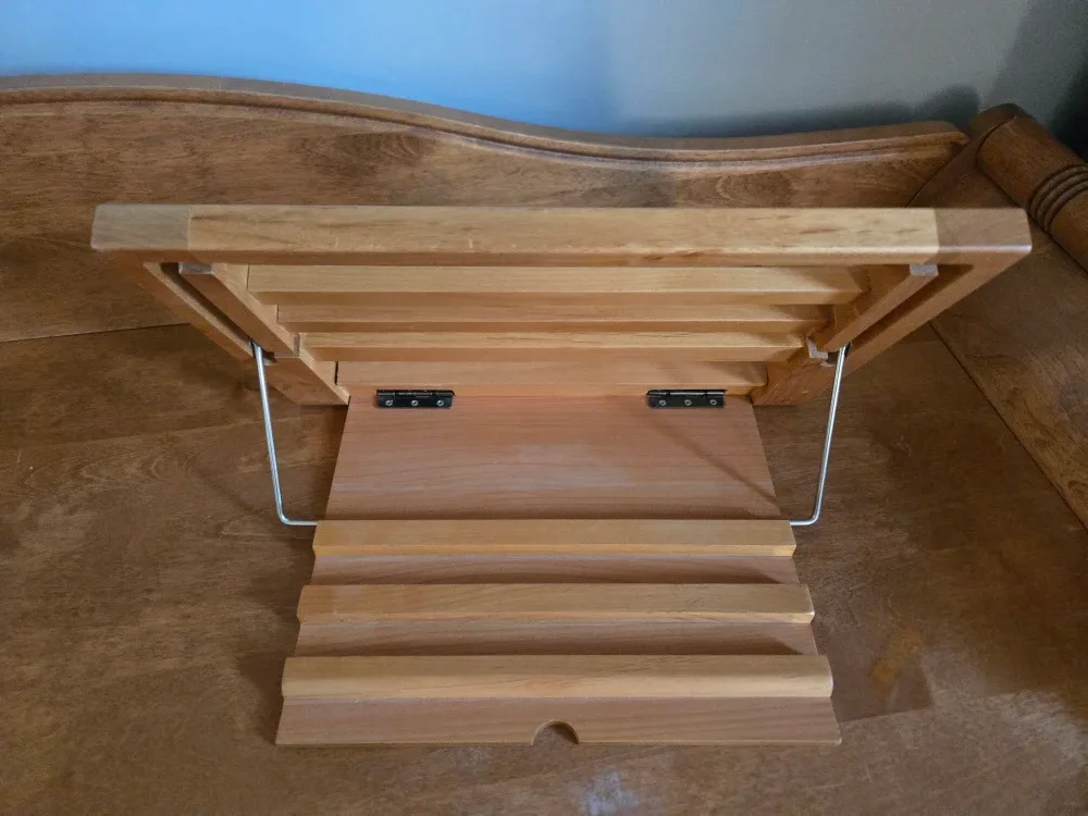 Phocos & SANDA Book Stands