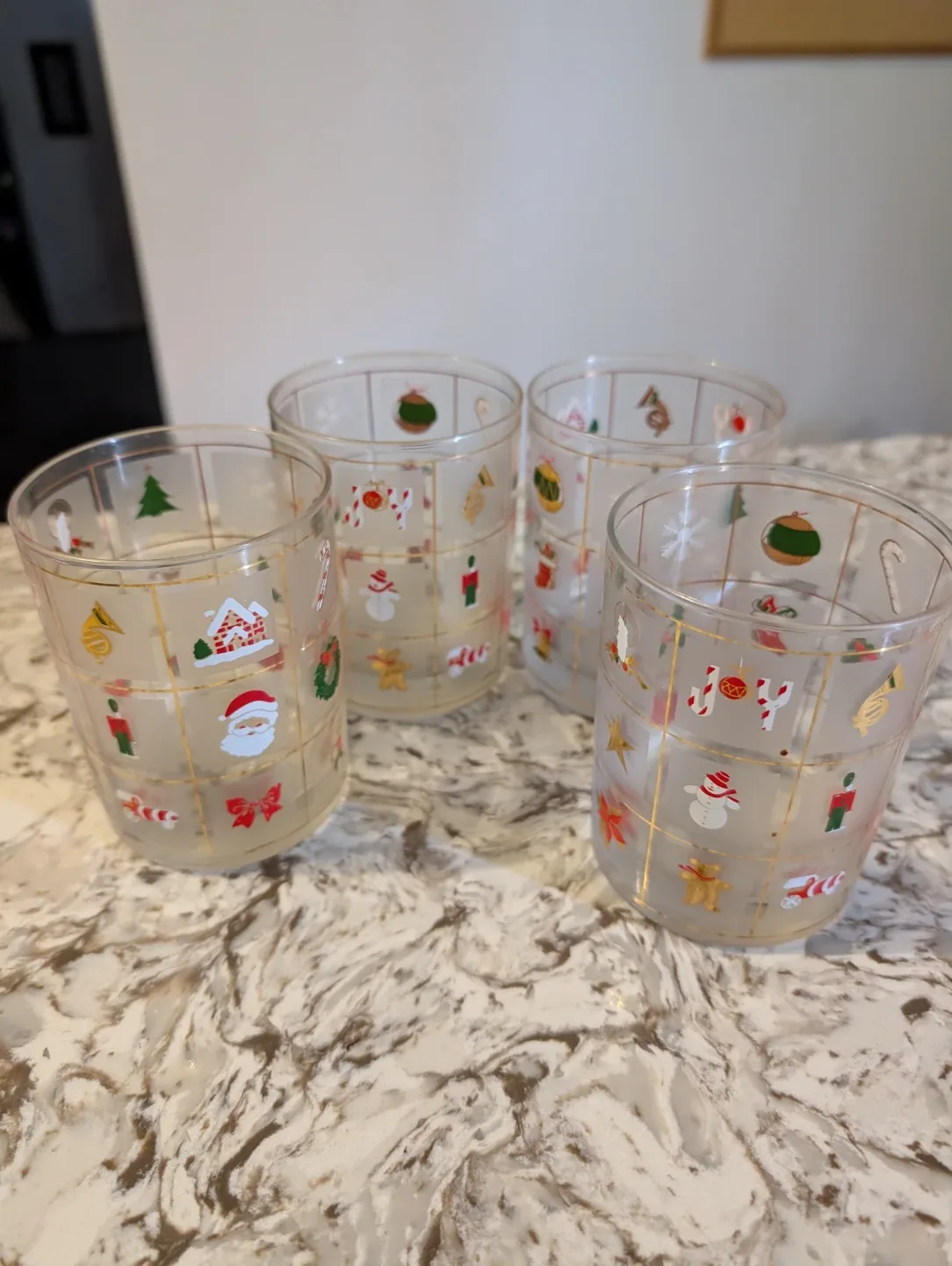 Set of 4 Vintage Christmas Glasses