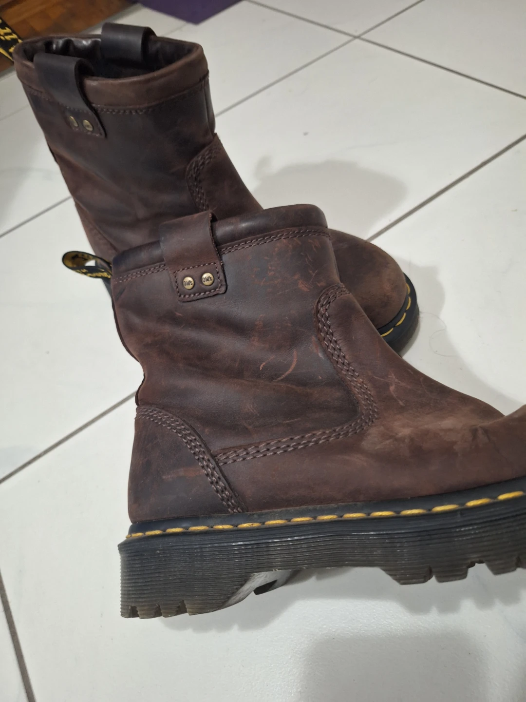 Dr. Martens Anistone LO Boots Size 7 US - photo 5
