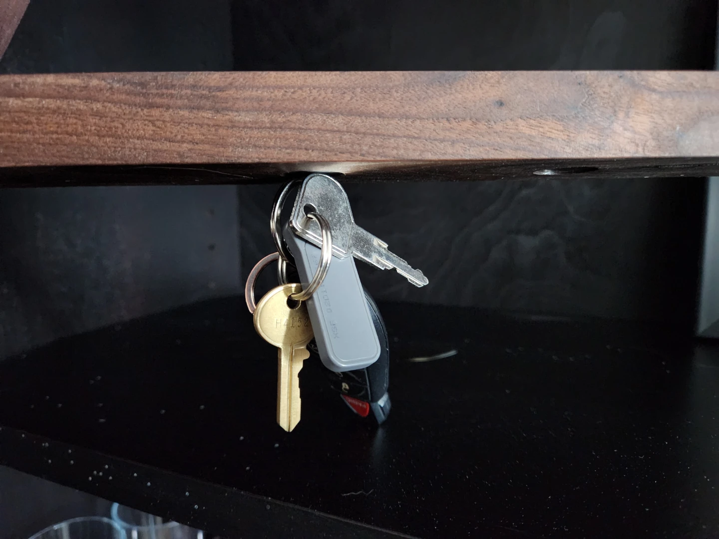 Wooden Mountain Shelf Key Holder - photo 3