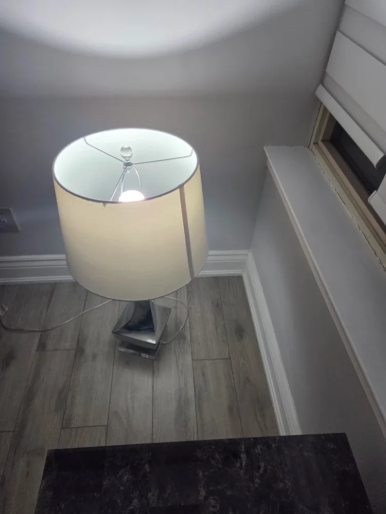 Table Lamp with Silver Base image indicator(3)