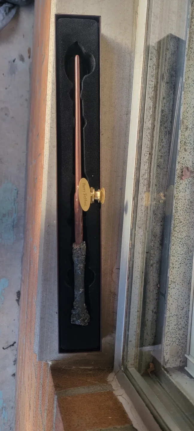 Harry Potter Wands with Box image indicator(3)