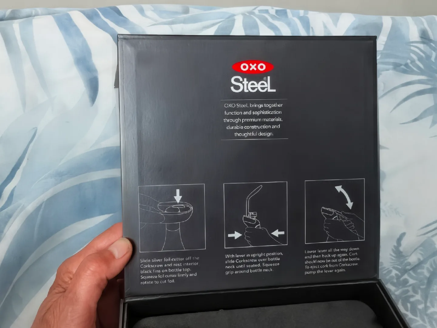 OXO Steel Vertical Lever Corkscrew image indicator(2)