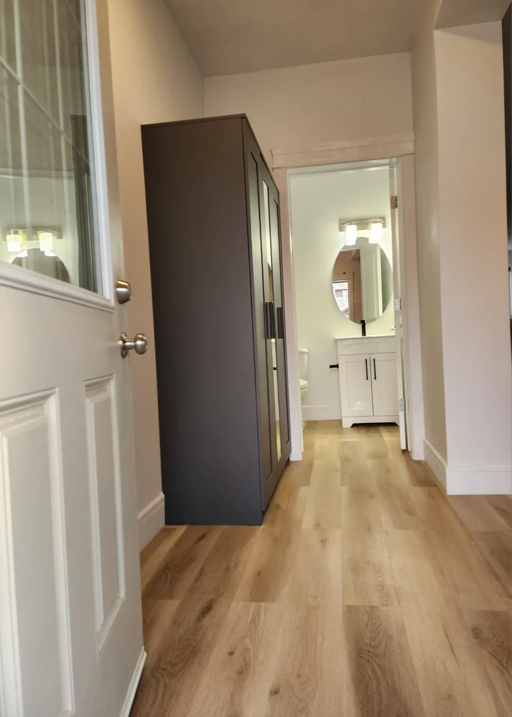 3 Bedroom, 2.5 Bathroom House for rent image indicator(2)