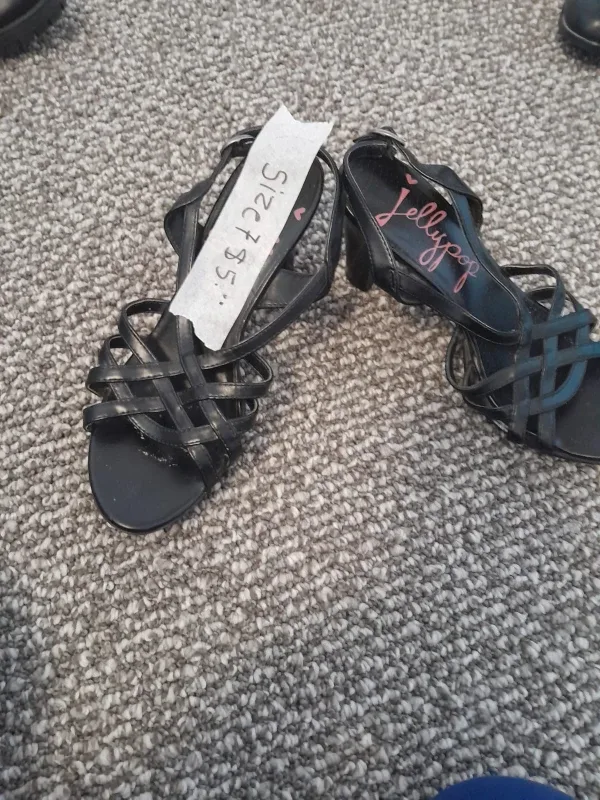 Selling Women's Heels and Boots / Booties - Size 7