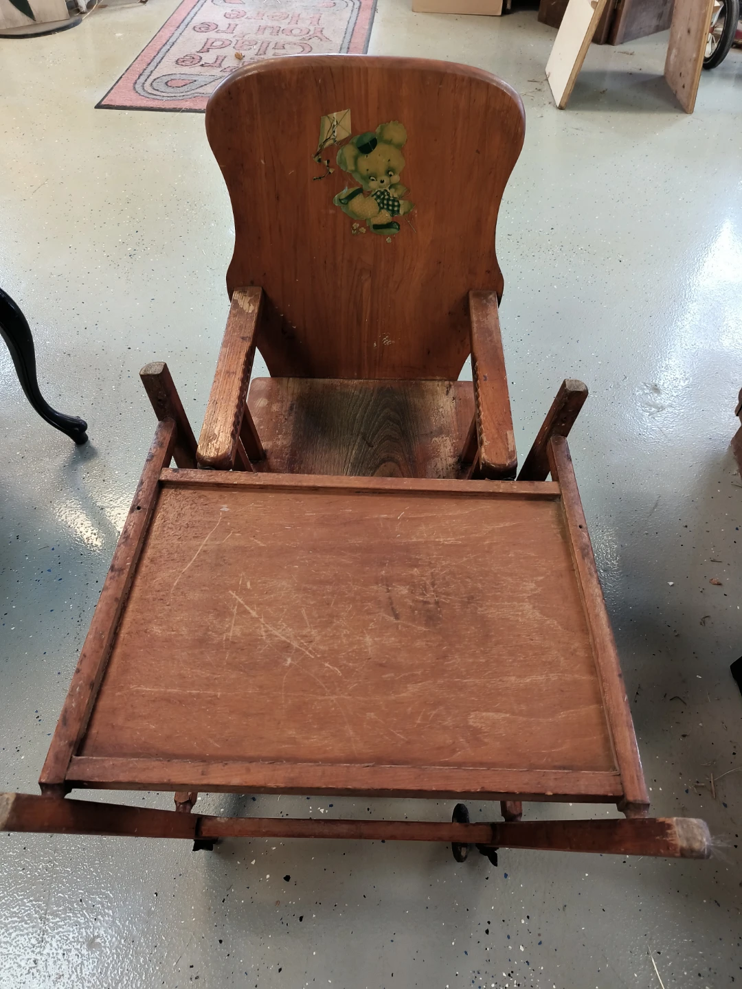 Lehman Babyguard High Chair - photo 4
