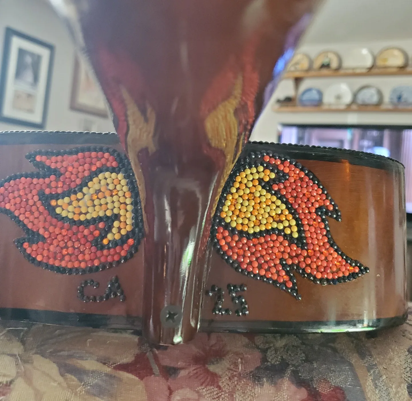 Custom Designed Acoustic Guitar image indicator(3)