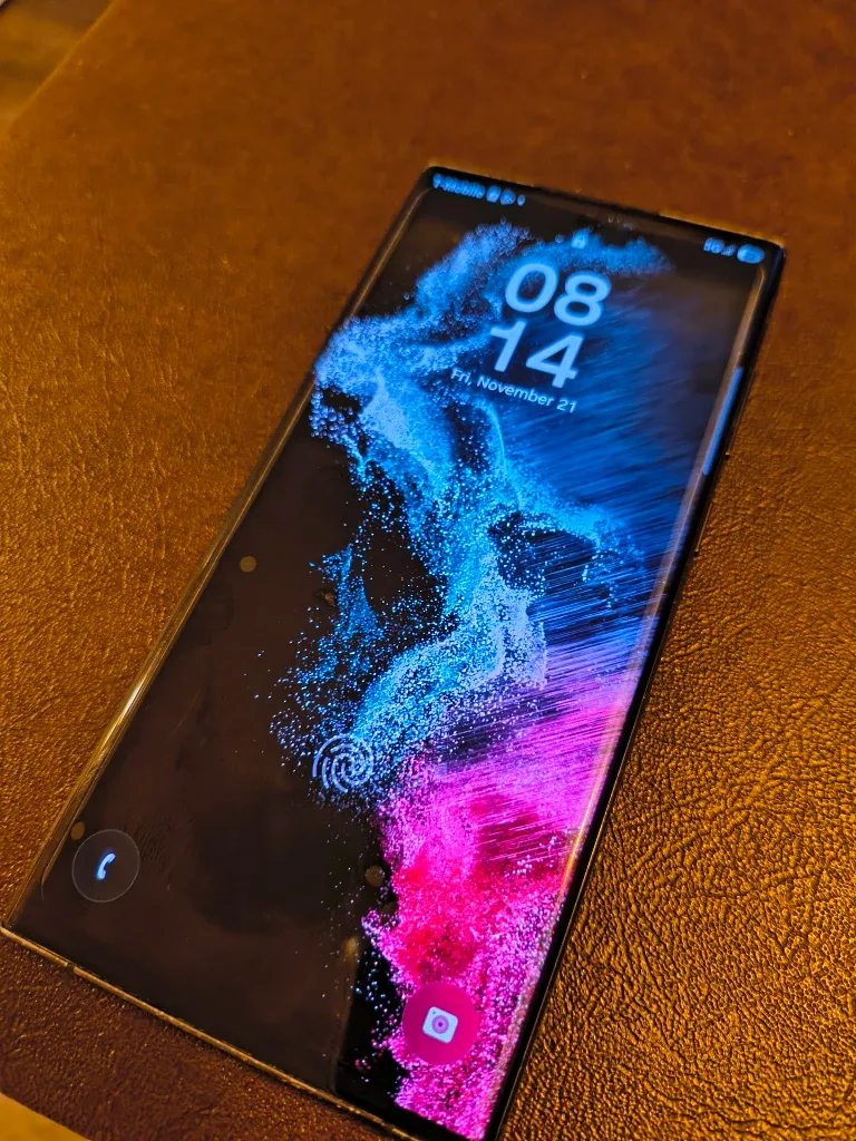 Samsung Galaxy S22 Ultra - Black image indicator(2)