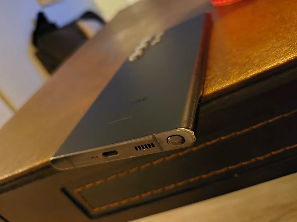 Samsung Galaxy S22 Ultra - Black image indicator(3)