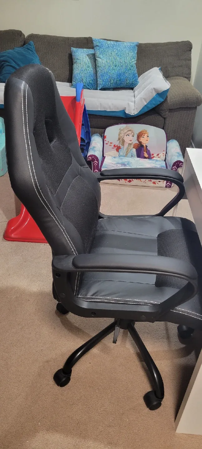 Black Gaming Chair image indicator(7)