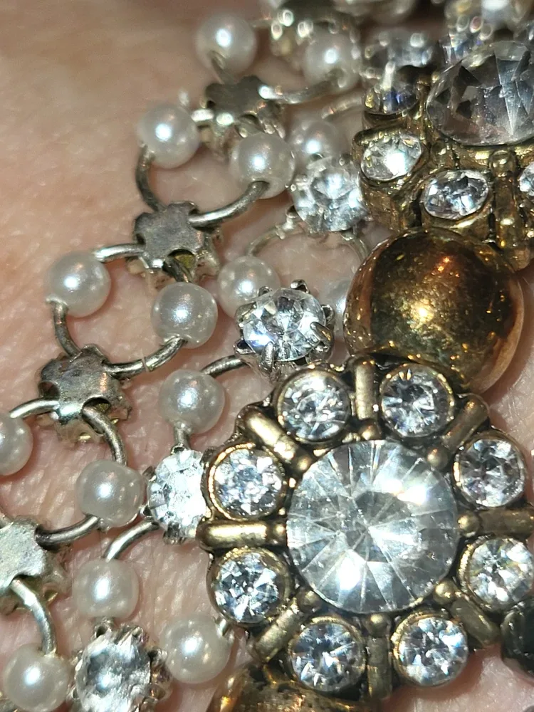 Set of 6 Beaded Bracelets image indicator(5)