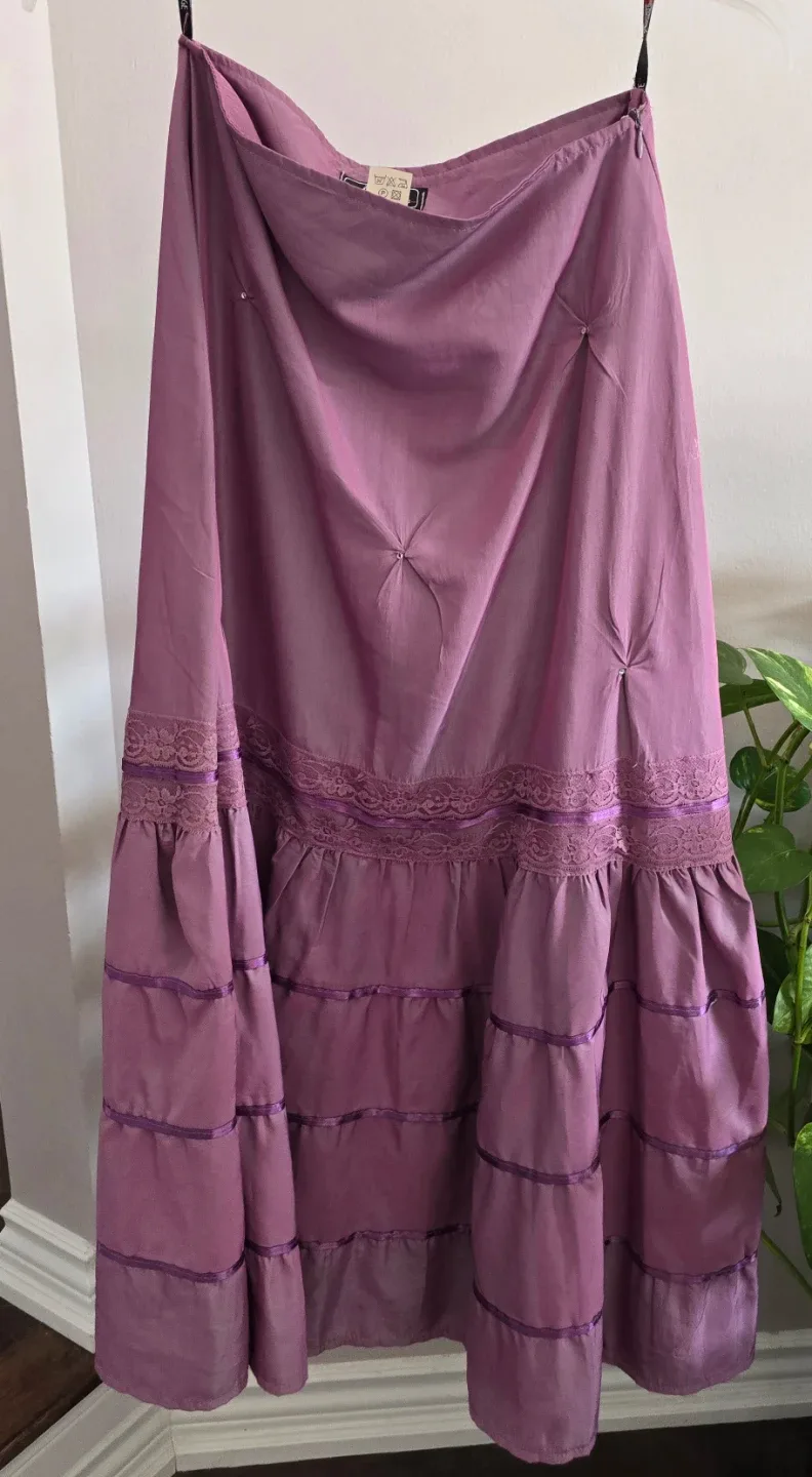 PARTY Skirt - Size S image indicator(2)