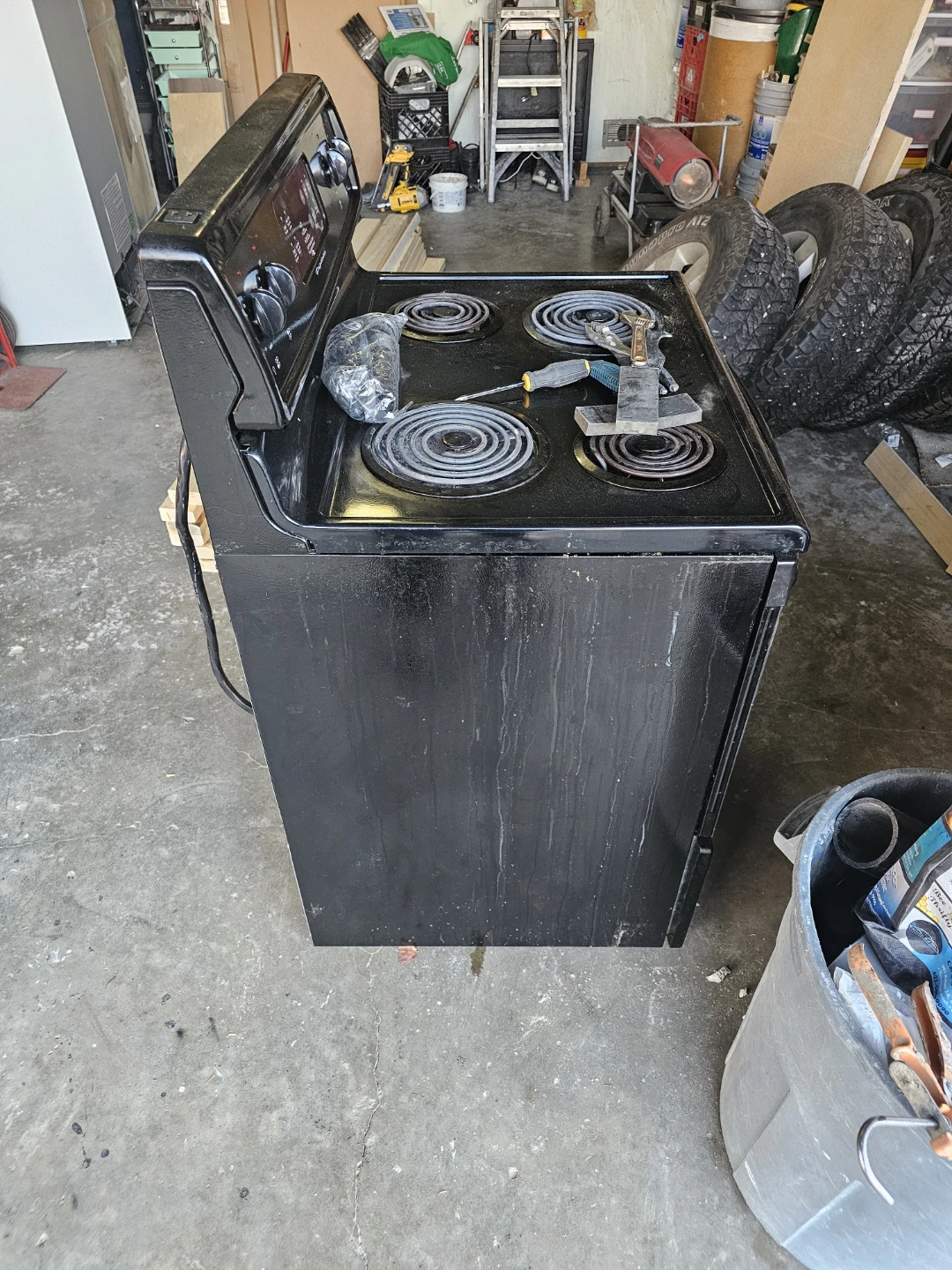 Black Electric Range Oven - photo 2