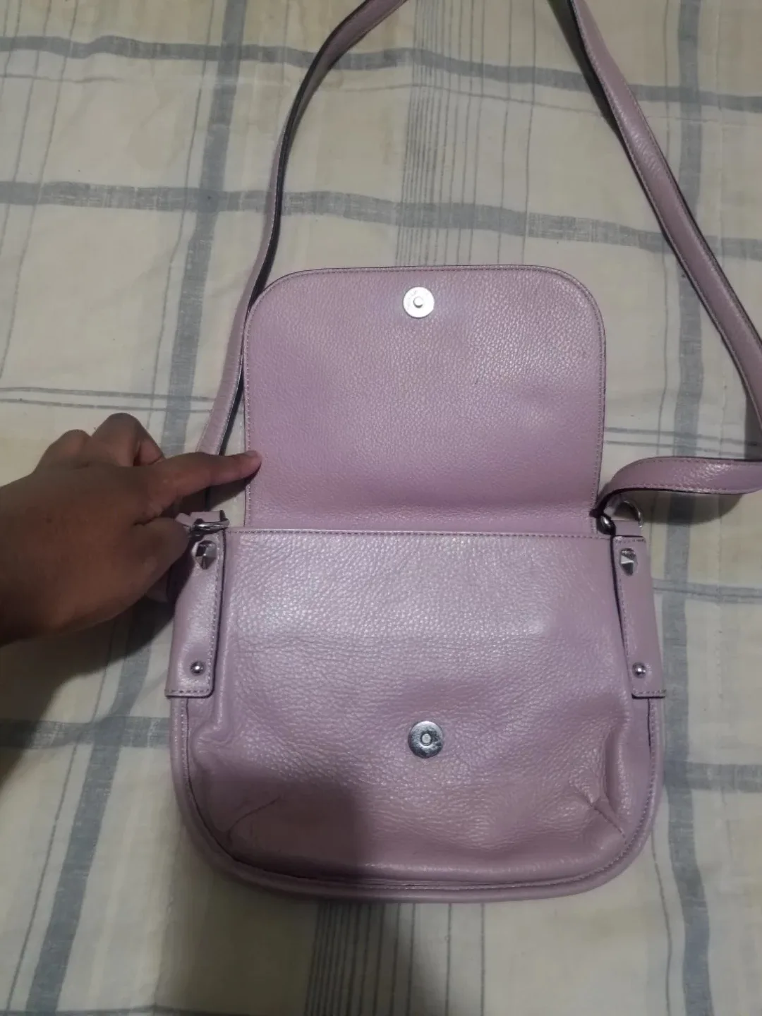 Perlina New York Lilac Leather Crossbody Bag #Cleanout image indicator(3)