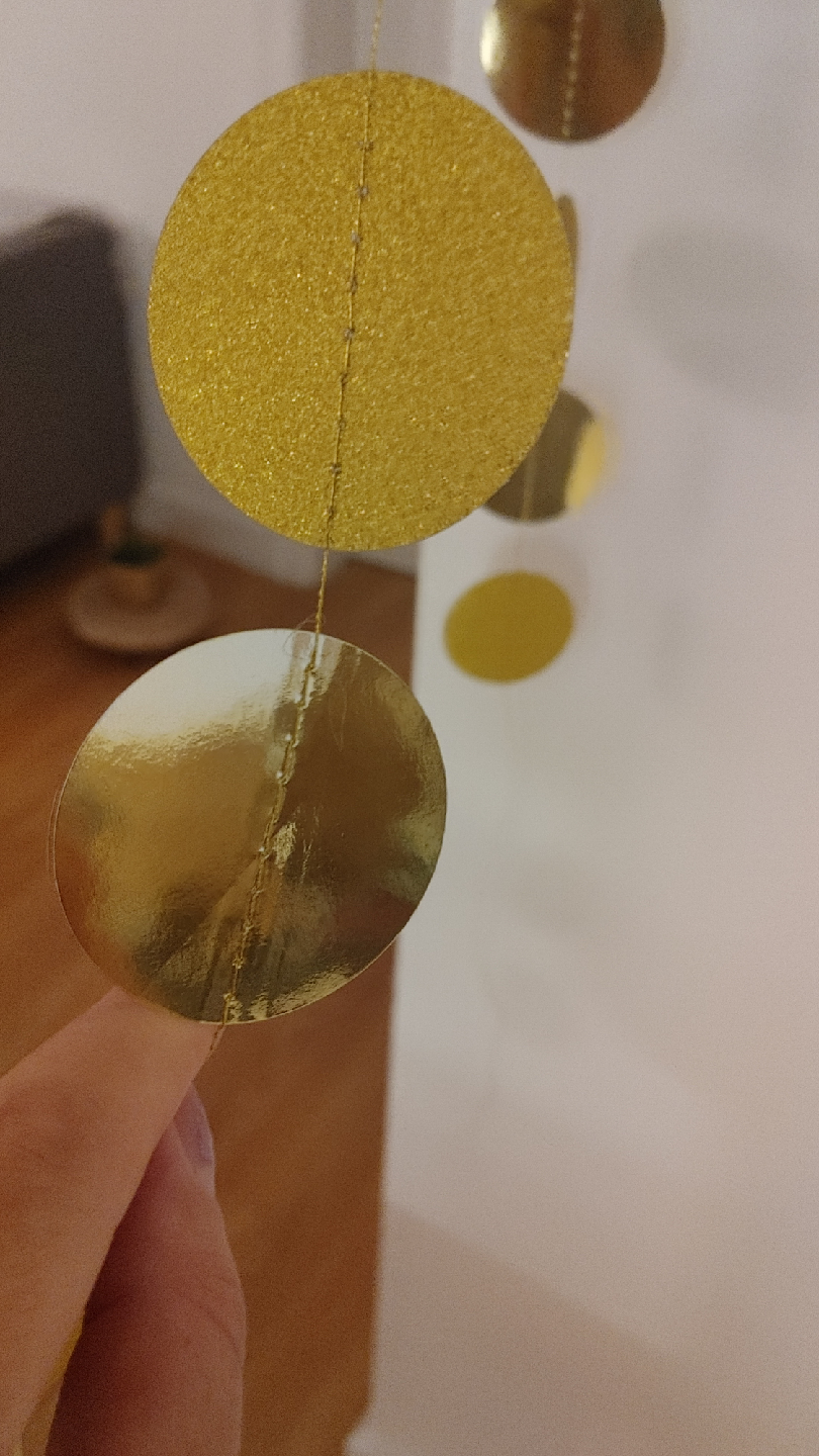 Gold Circle Garland Decoration - photo 2