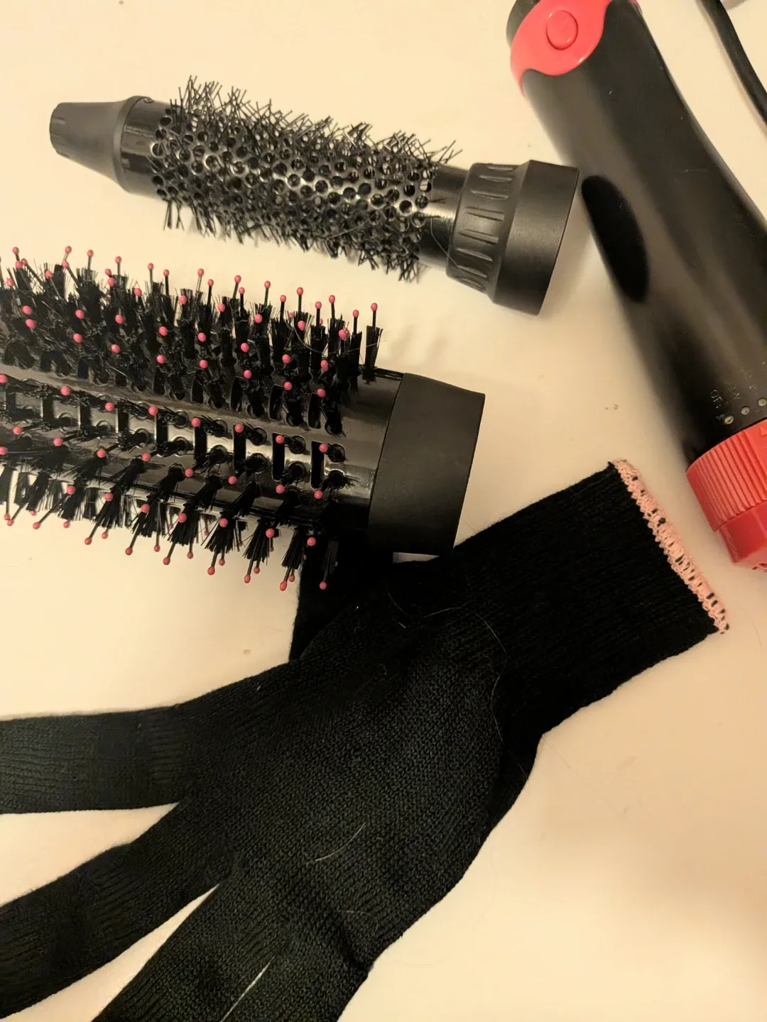 Hair Dryer Brush with Attachments image indicator(2)