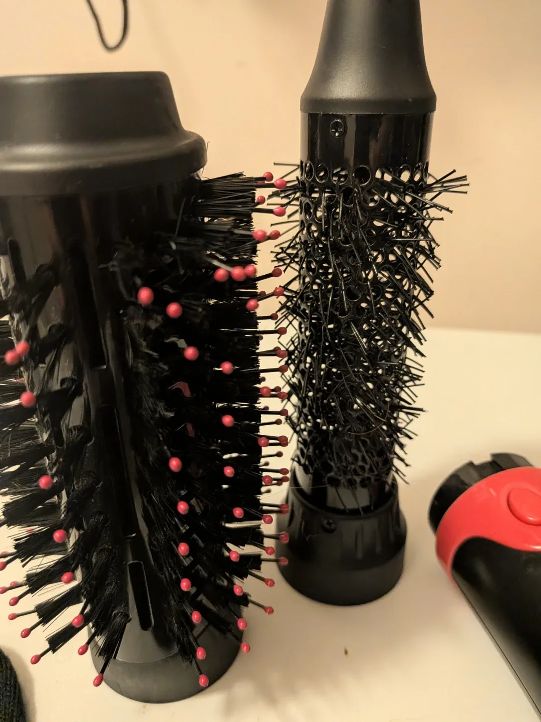 Hair Dryer Brush with Attachments image indicator(5)