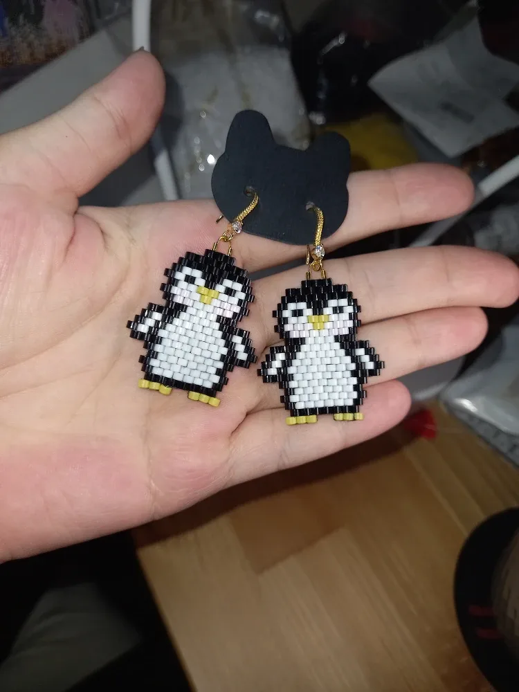 Handmade Beaded Penguin Earrings image indicator(7)