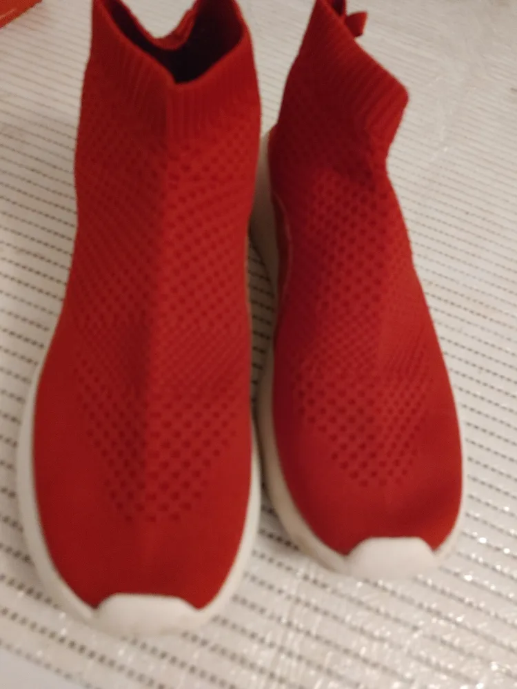 Zara Woman Red Knit Sneakers - Size 10