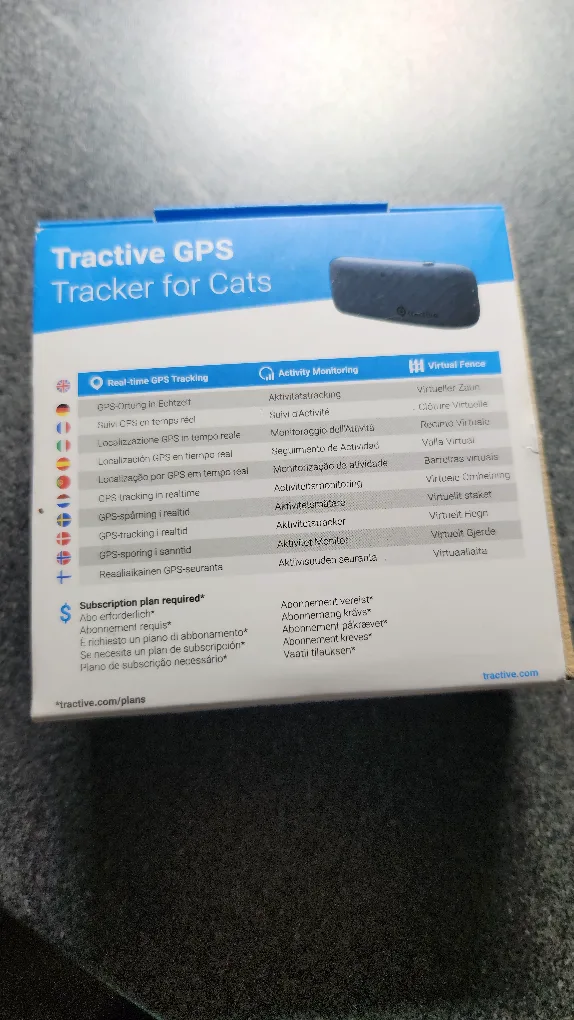 Tractive GPS Tracker for Cats - Midnight Blue image indicator(2)