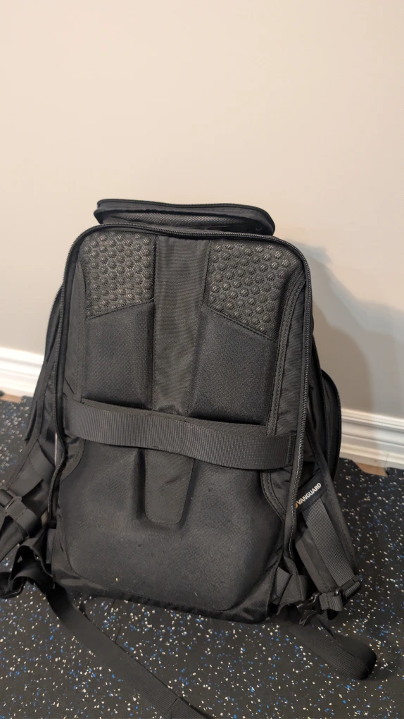 Vanguard VEO R48 adapter Camera Backpack - Black - photo 2