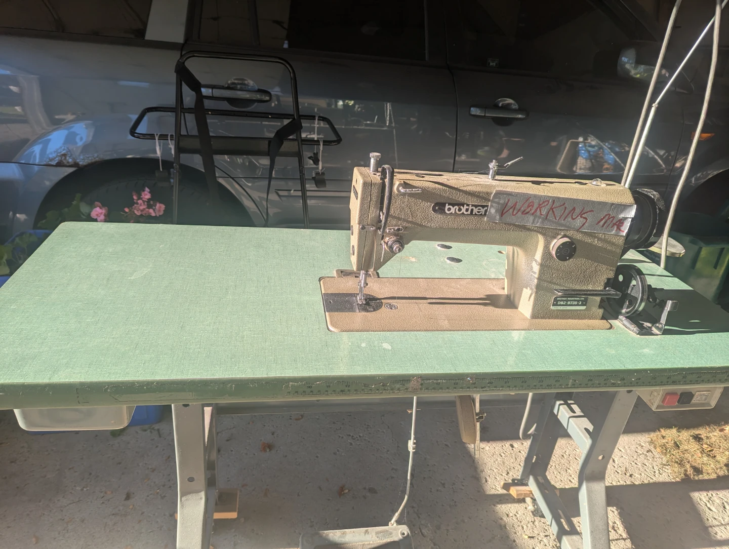 Brother DB2-B735-3 Industrial Sewing Machine - photo 2