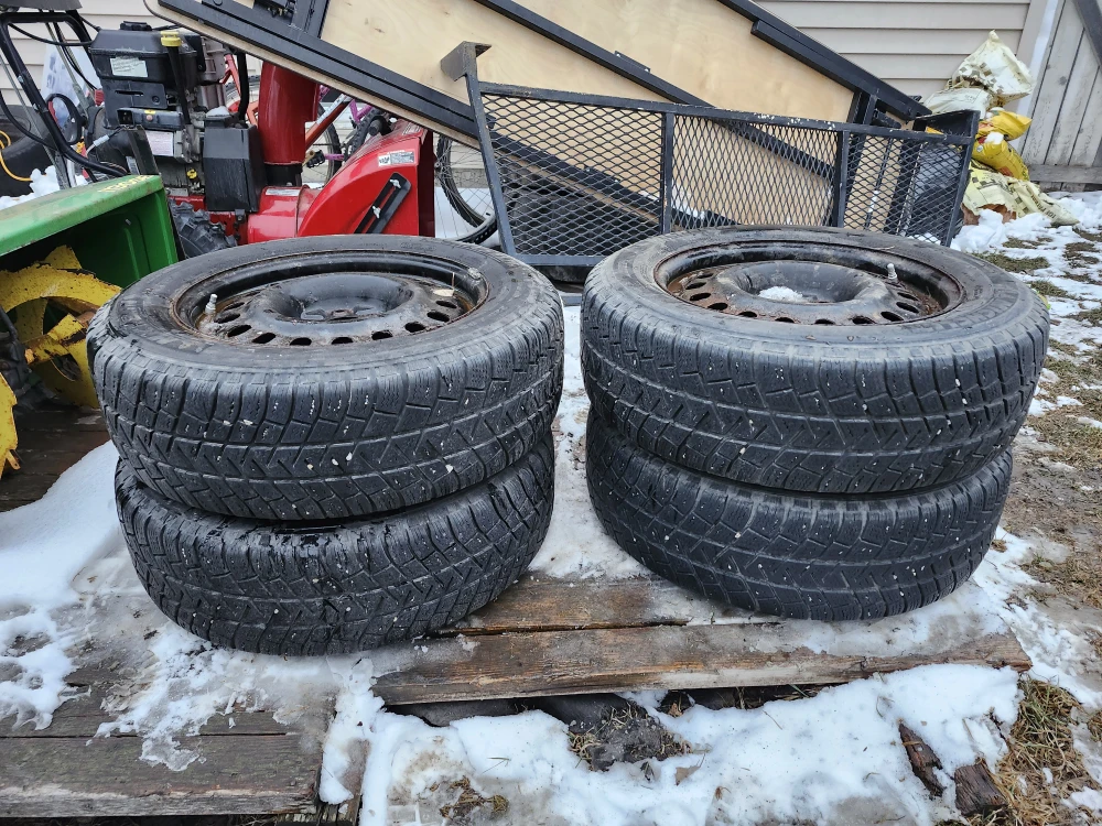 Michelin Winter Tires on Rims - photo 4
