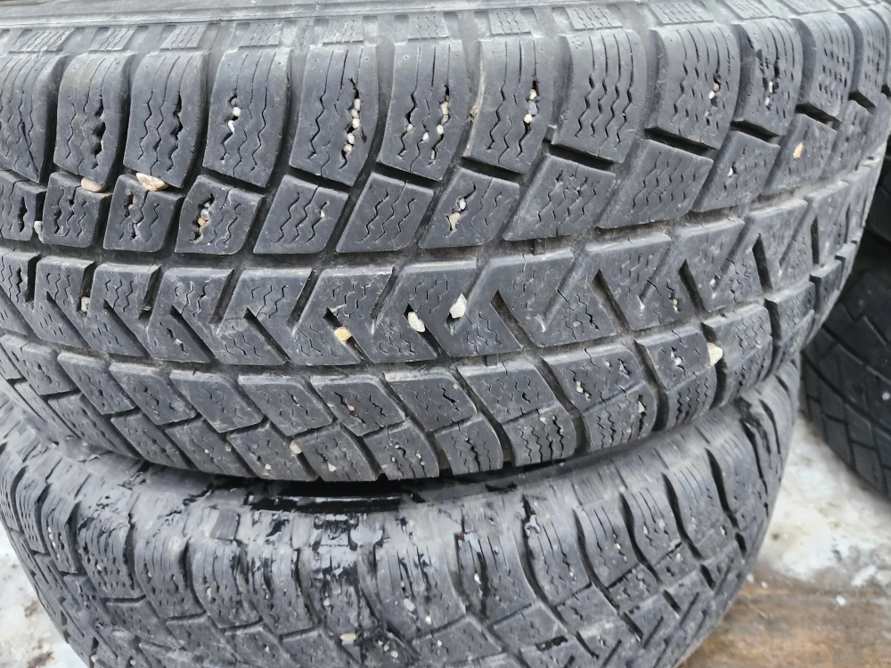 Michelin Winter Tires on Rims - photo 5