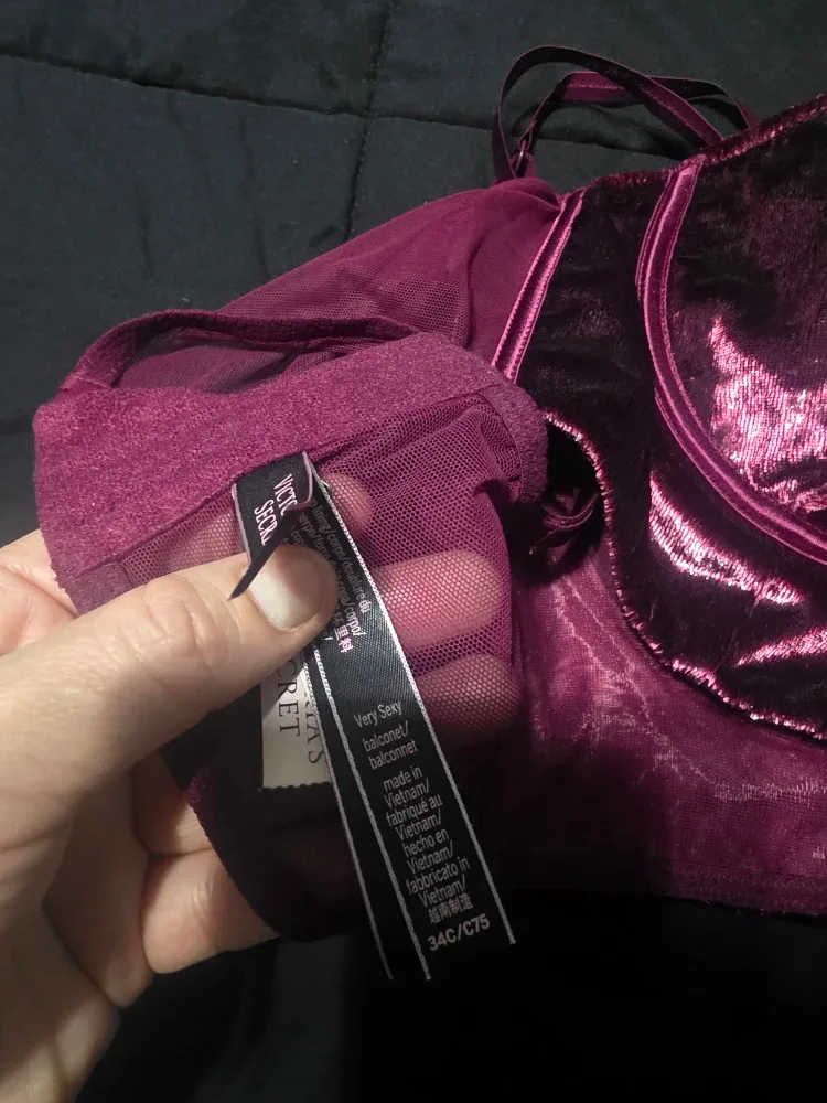 Victoria's Secret Very Sexy Balconet Bra 34C image indicator(5)