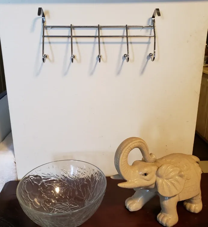 Over-the-door hook rack, glass bowl, elephant decor