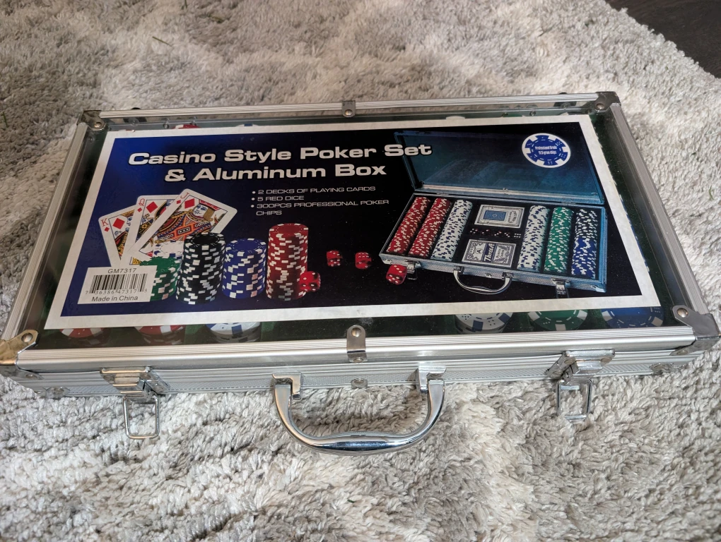 Poker Chips Like New