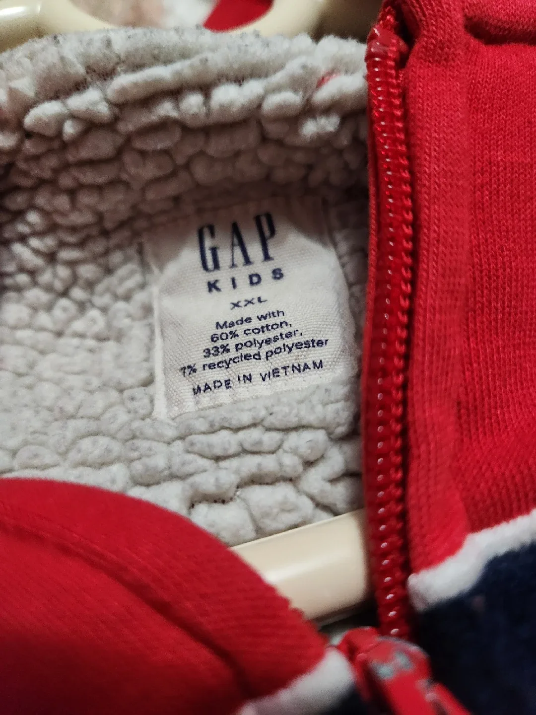 GAP Kids XXL Red Zip-Up Hoodie image indicator(2)