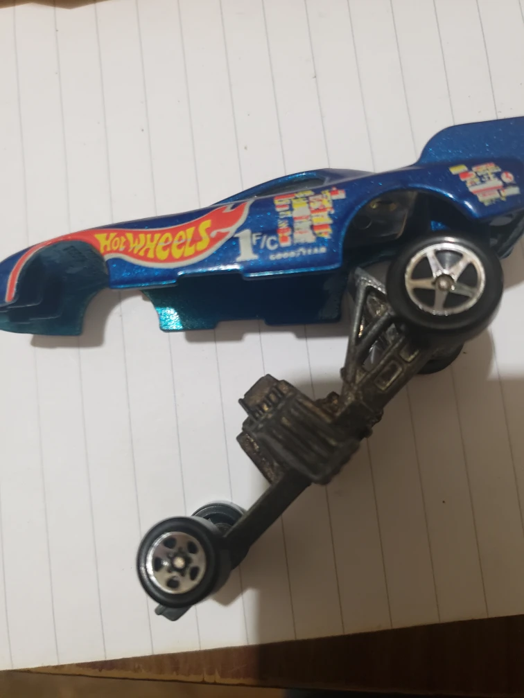 Hot Wheels 1977 Chevy dragster blue logo - photo 5