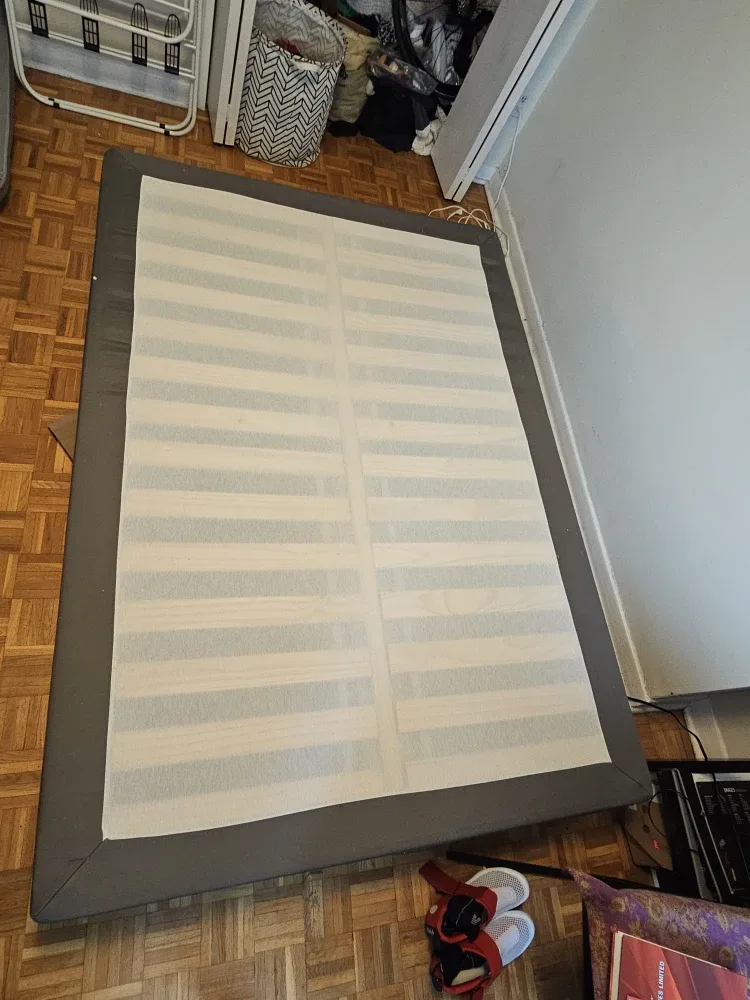 Full/ double bed and mattress image indicator(2)