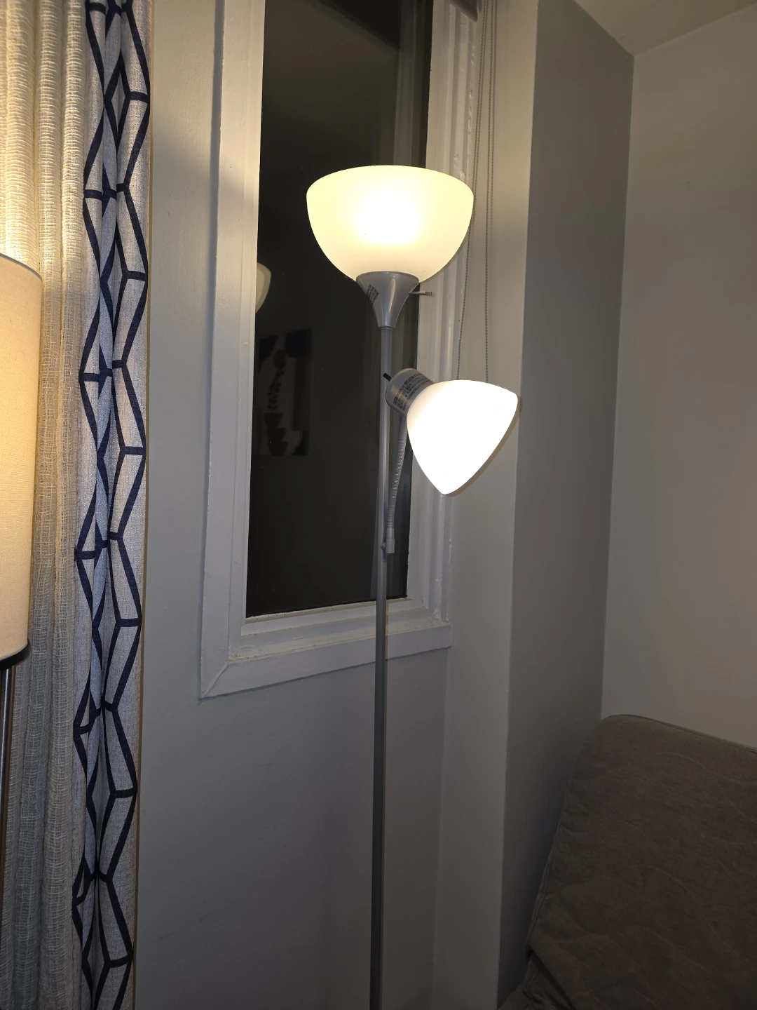 Dual-Light Floor Lamp