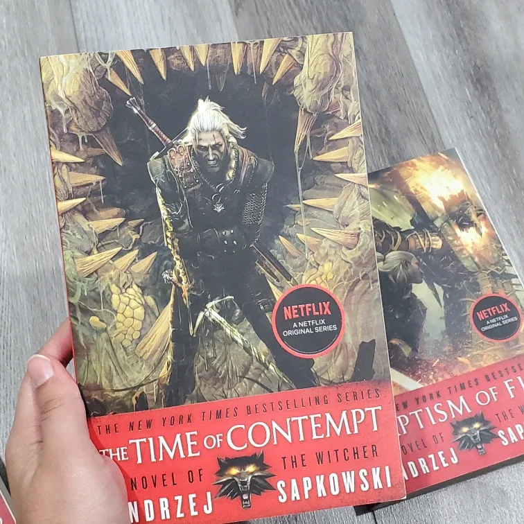The Witcher Book Set: 1-3 image indicator(3)