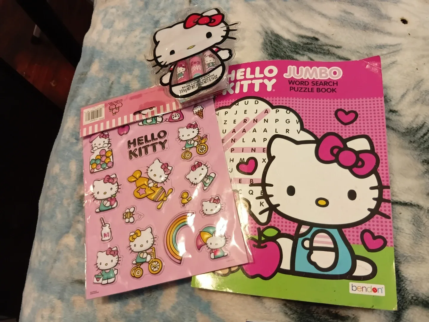 Hello Kitty Jumbo Puzzle Book & Stickers