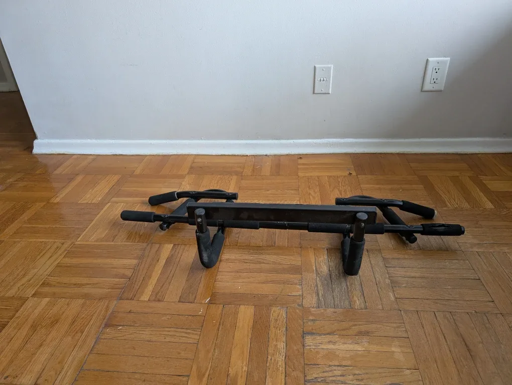 Pull-Up Bar $20 OBO image indicator(3)