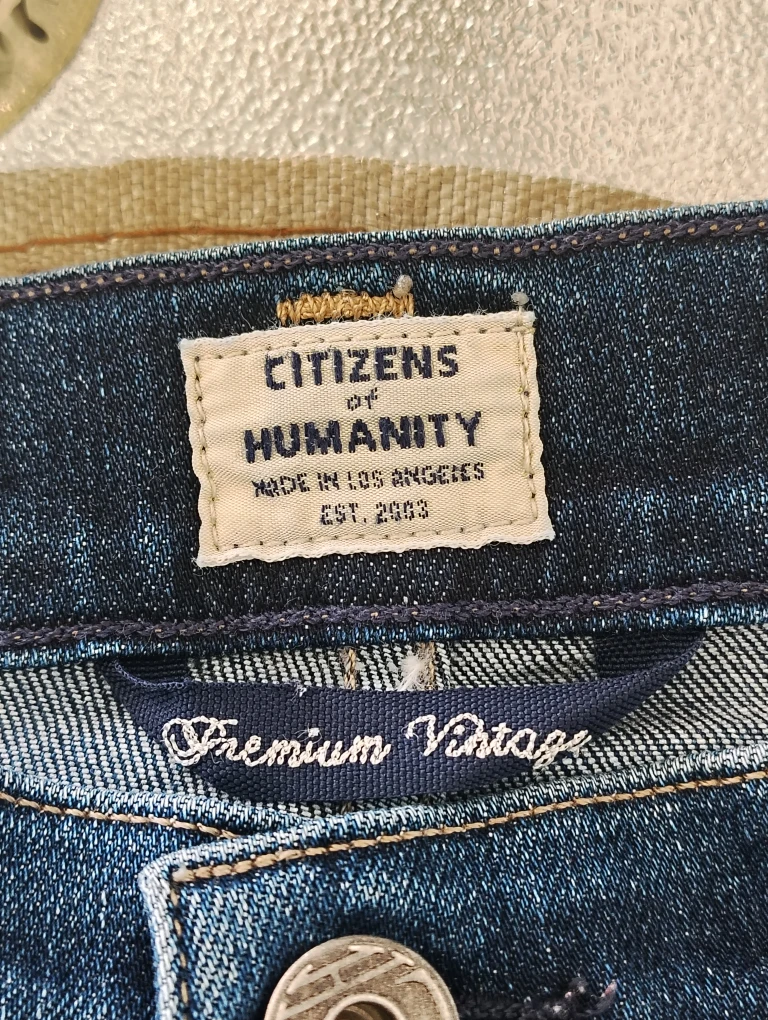 Woman's Size 26 Designer Jean's - photo 2