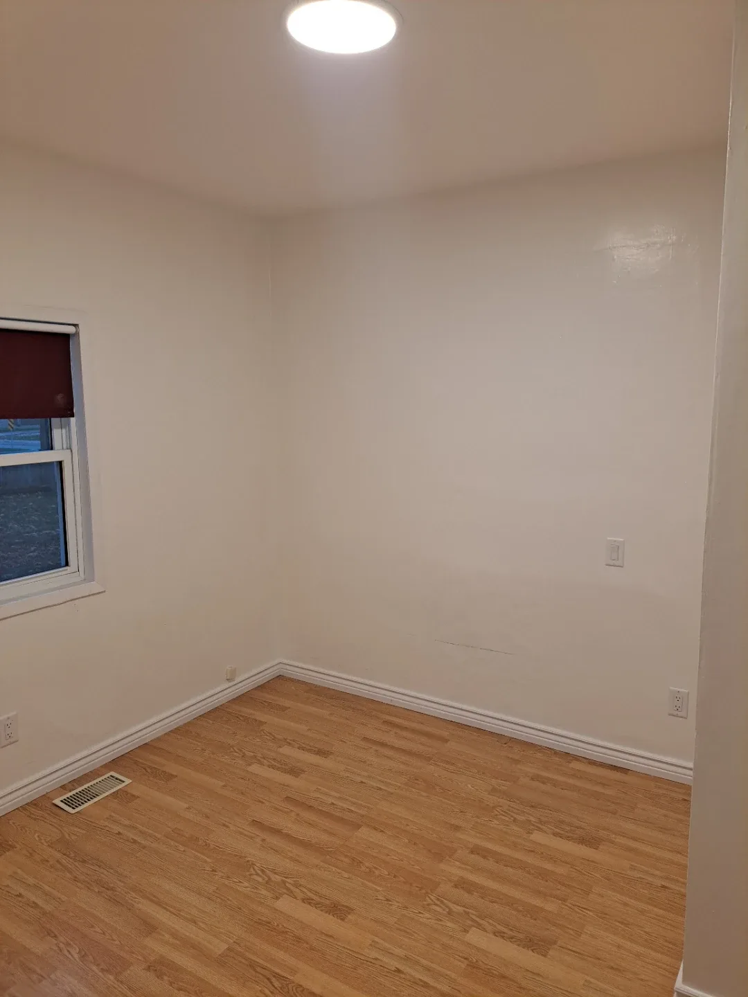 2 Bed 1 Bath Apartment image indicator(9)