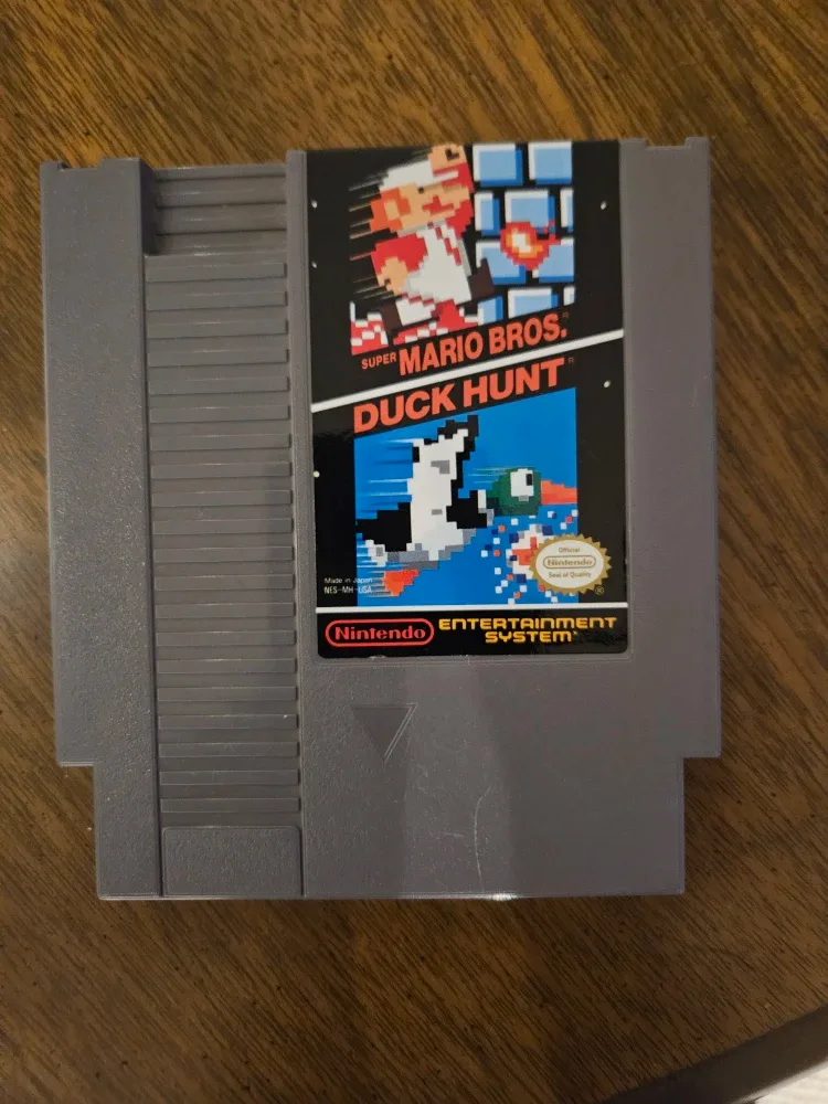 Super Mario Bros. / Duck Hunt NES Game