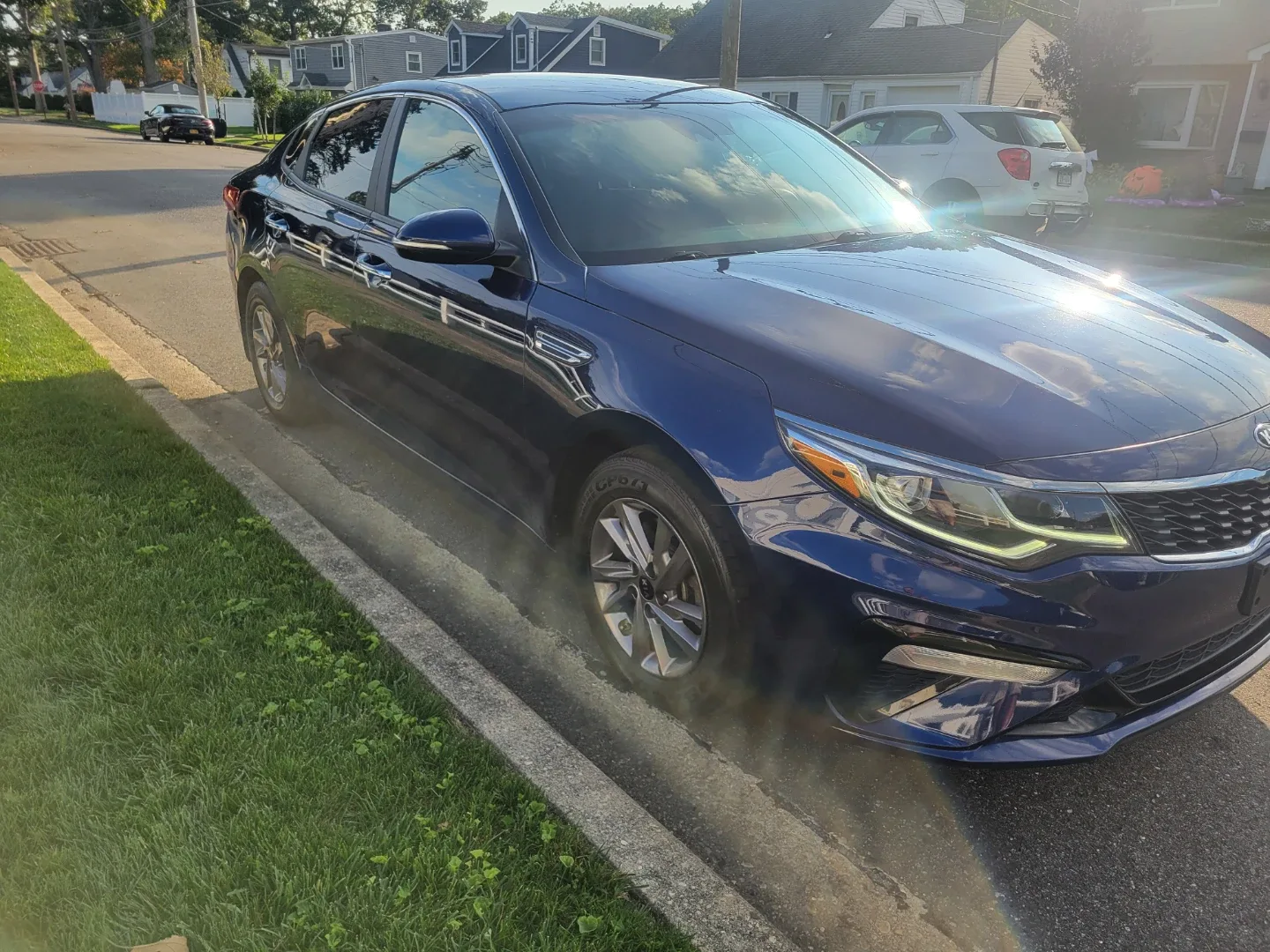 2020 Kia Optima - Blue Sedan 92k milesback up camera image indicator(2)
